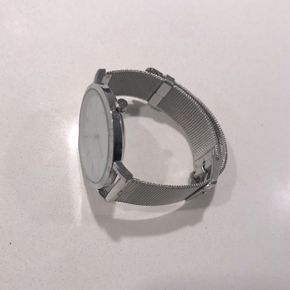 Marble Face Silver Mesh Watch - Picture 2 of 5